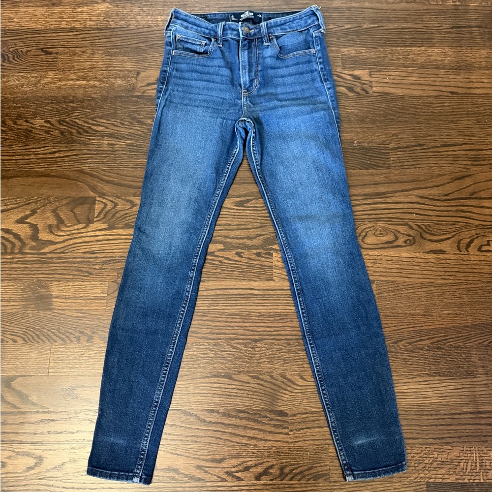 Hollister Women's Skinny Jeans in Classic Blue